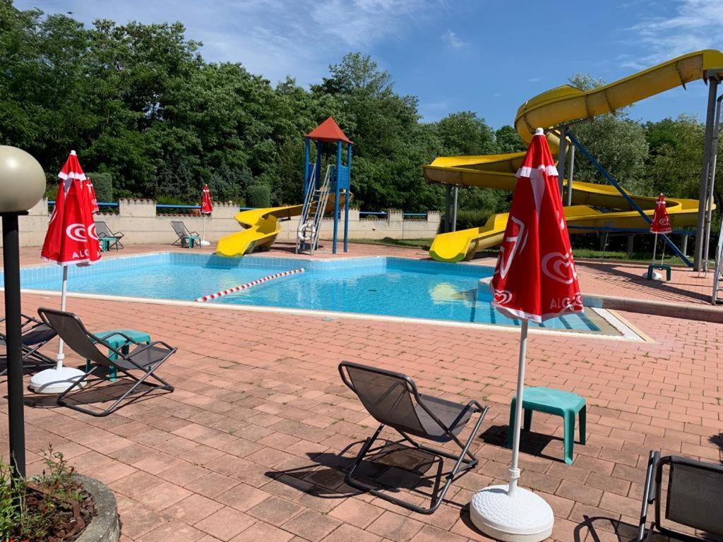 Piscina San Lorenzo Santhià Zewnętrze zdjęcie